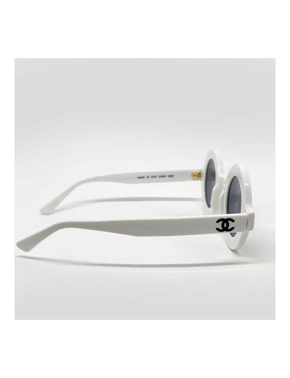 Lunettes de soleil CHANEL "C H A N E  L. P A R I S"