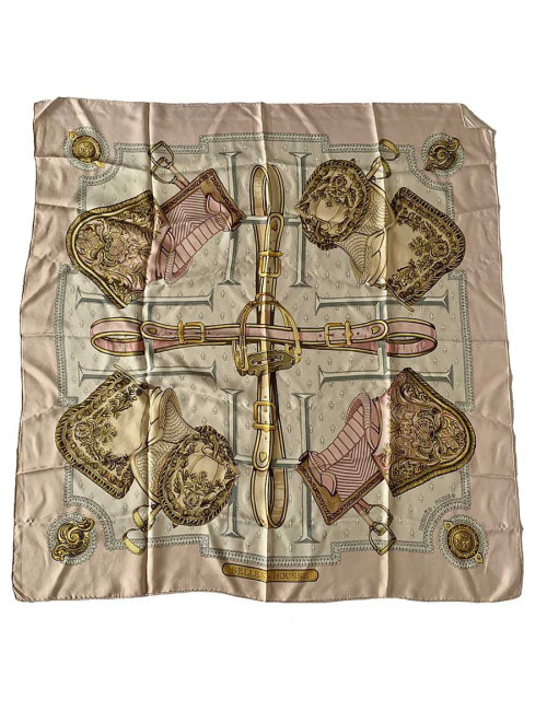 Carré HERMES  Selles à housse soie 100%