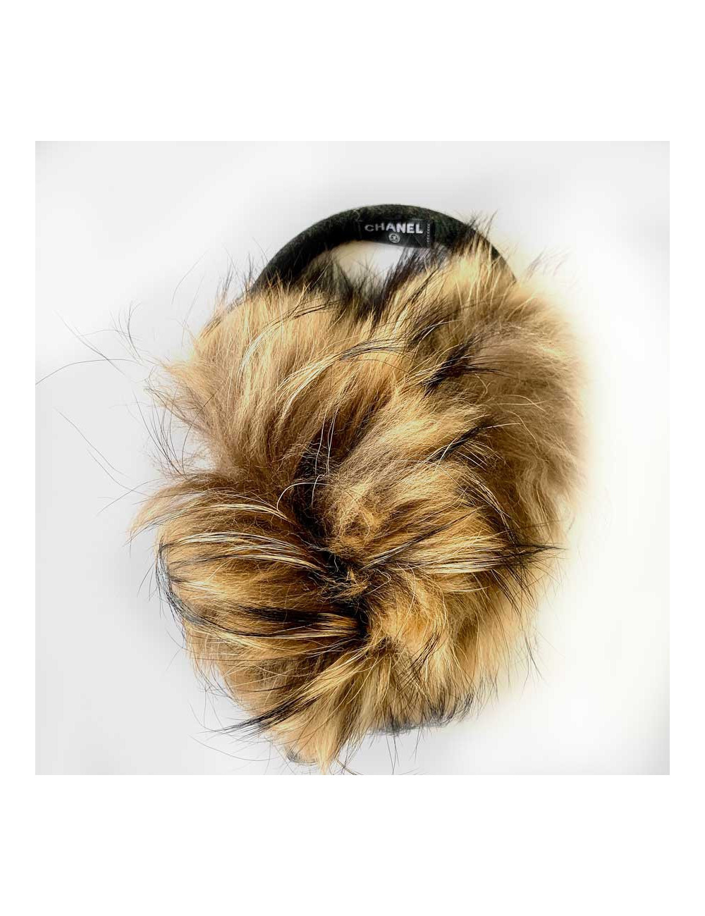 CHANEL Fur Earmuffs - Superb Certified Occasion at Valois Vintage 