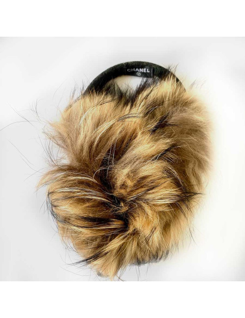 CHANEL Fur Earmuffs - Superb Certified Occasion at Valois Vintage 