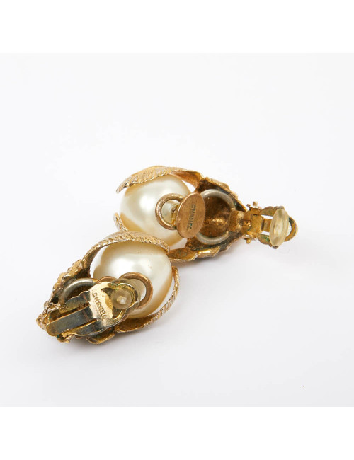 Boucles d'oreille couture CHANEL tête de lion 