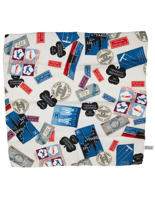 Petit foulard CHANEL  Collector