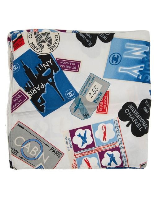 Petit foulard CHANEL  Collector