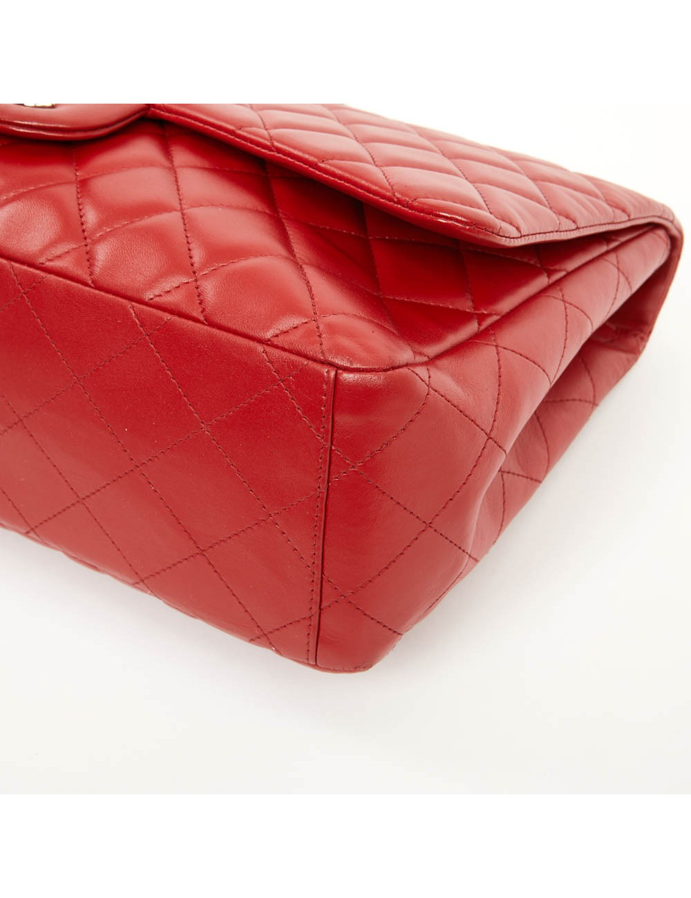 CHANEL Jumbo bag red lambskin leather