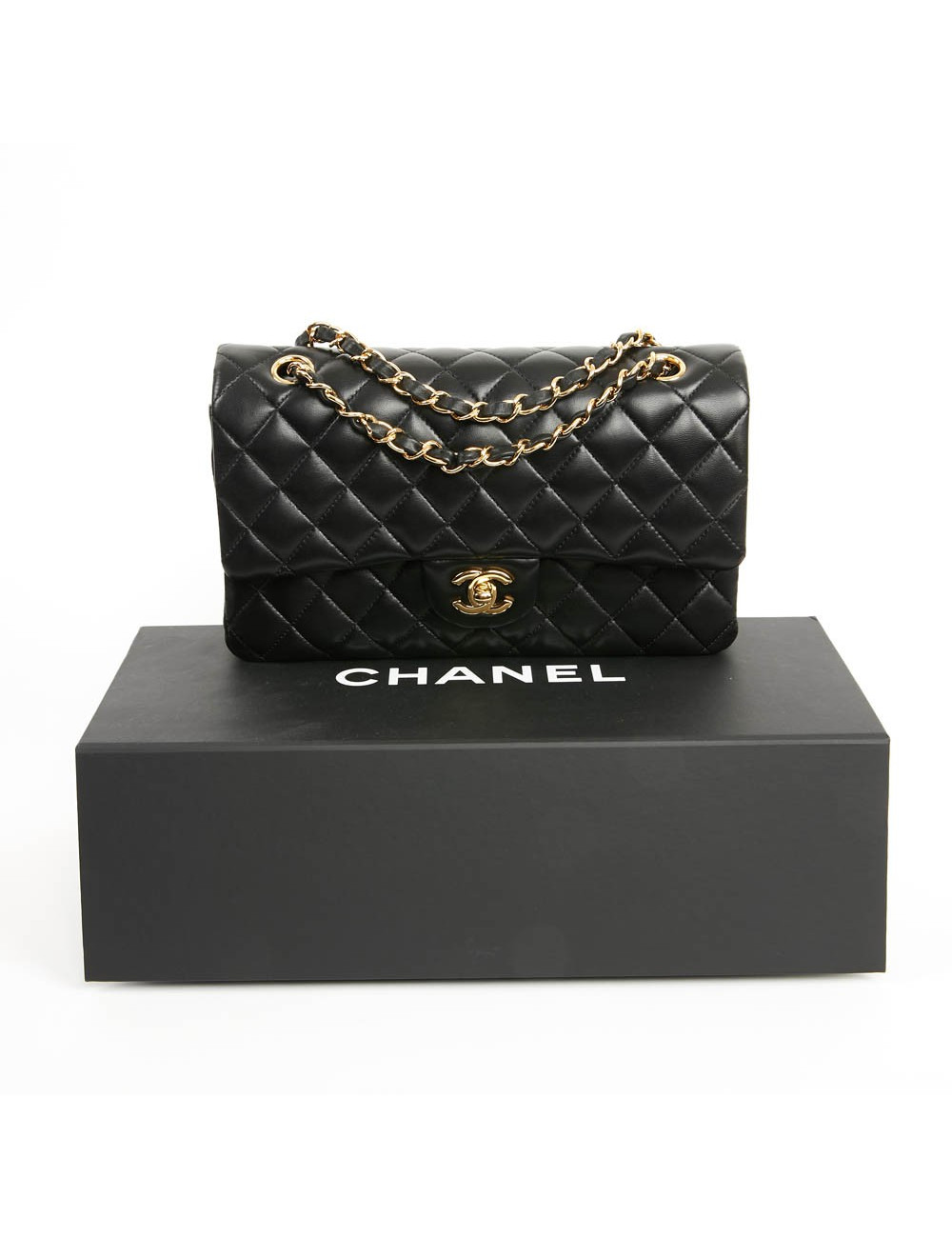 Timeless chanel cuir d'agneau noir 