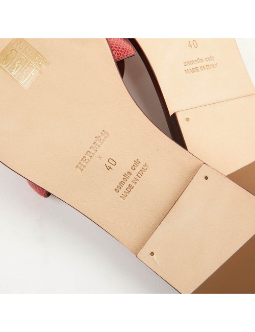 Sandales Omaha HERMES lézard brillant CARMIN