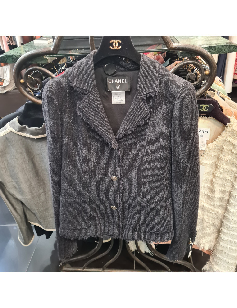 E.S Veste T 38 CHANEL en laine et soie noire et filets bleus