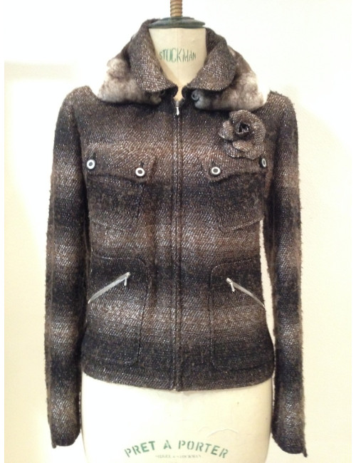 Veste CHANEL avec col amovible Orilag