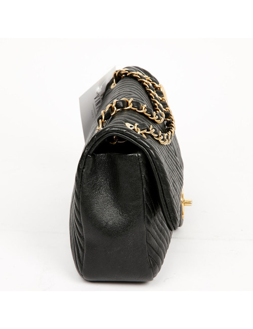 Sac à main CHANEL cuir de veau chevrons