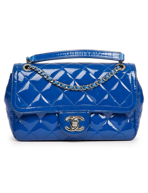 Timeless CHANEL cuir verni bleu