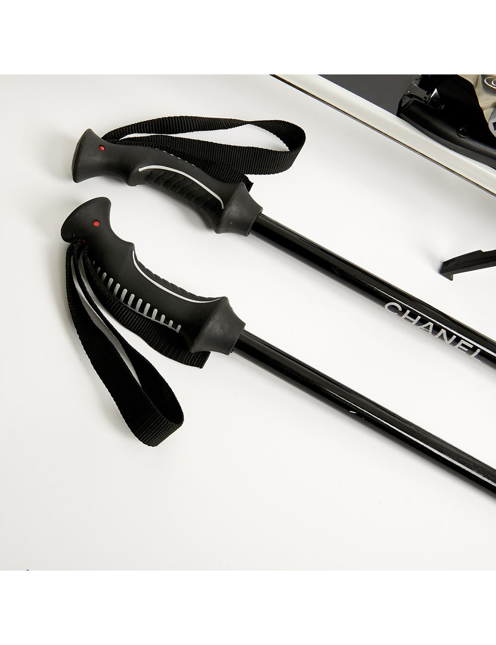 Bâtons de ski CHANEL 