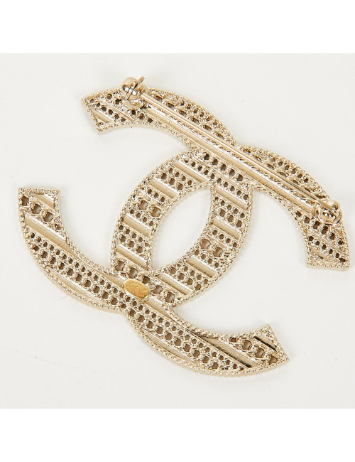 Broche CHANEL double C émaillé noir