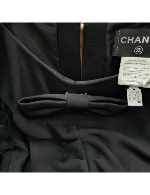 Robe CHANEL T 36 noire avec noeud