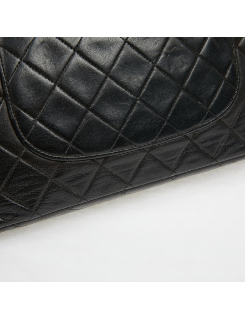 Timeless CHANL cuir d'agneau noir Vintage