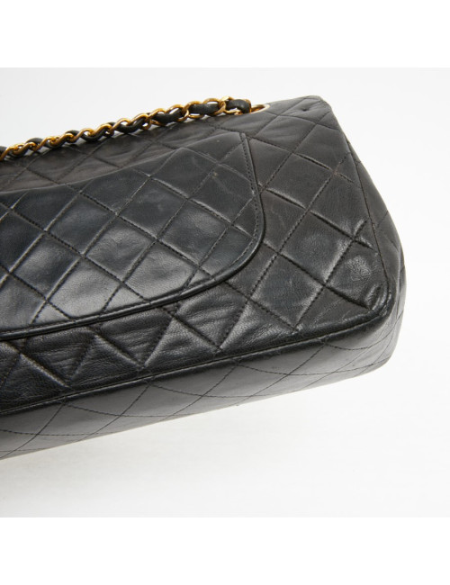 Timeless CHANL cuir d'agneau noir Vintage