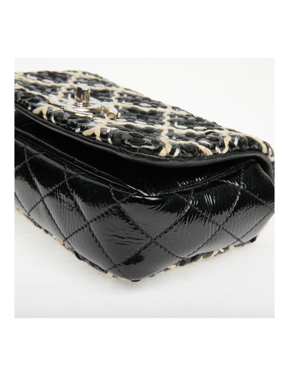 Mini sac Chanel cuir verni noir