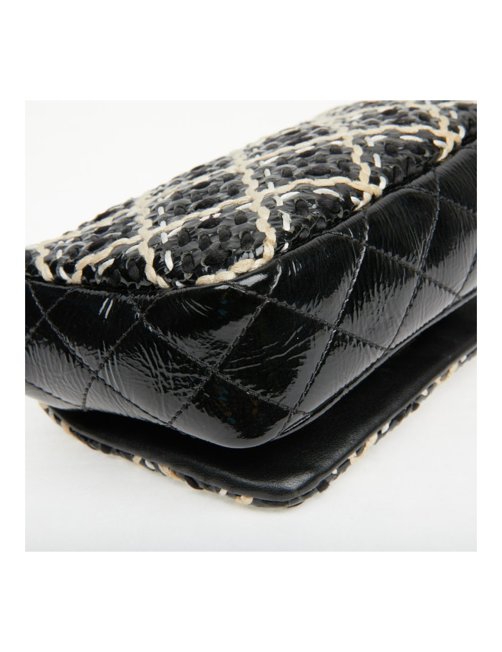 CHANEL Mini Flap Bag - CHANEL Pre-Owned Luxury Certified Authentic.