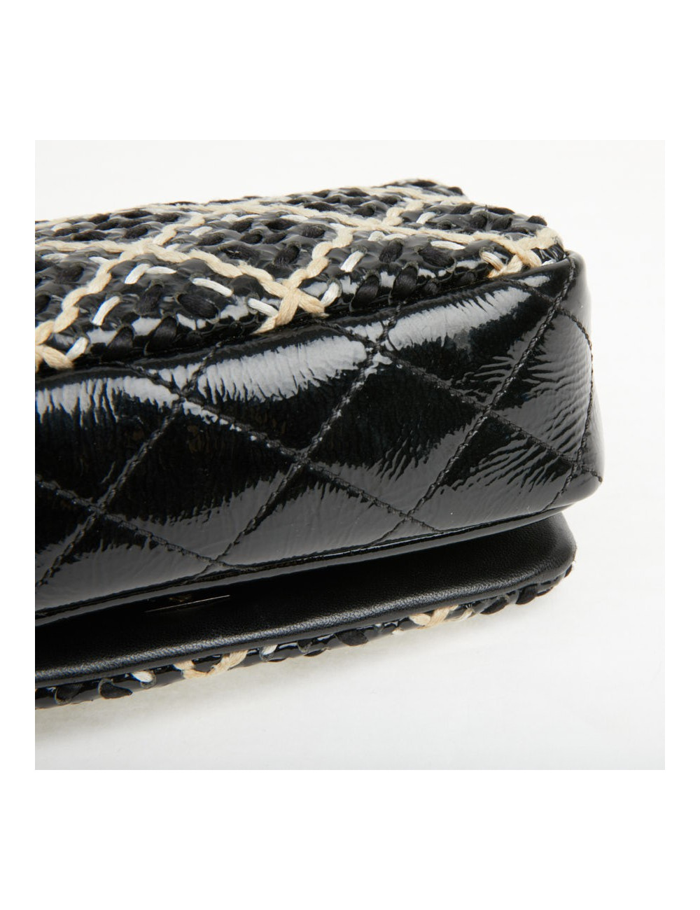 Mini sac Chanel cuir verni noir