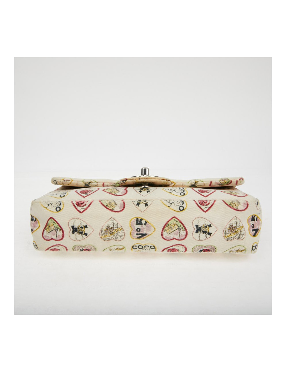 Collector CHANEL Vintage Coco Timeless Flap Bag - Pre-owned certified.