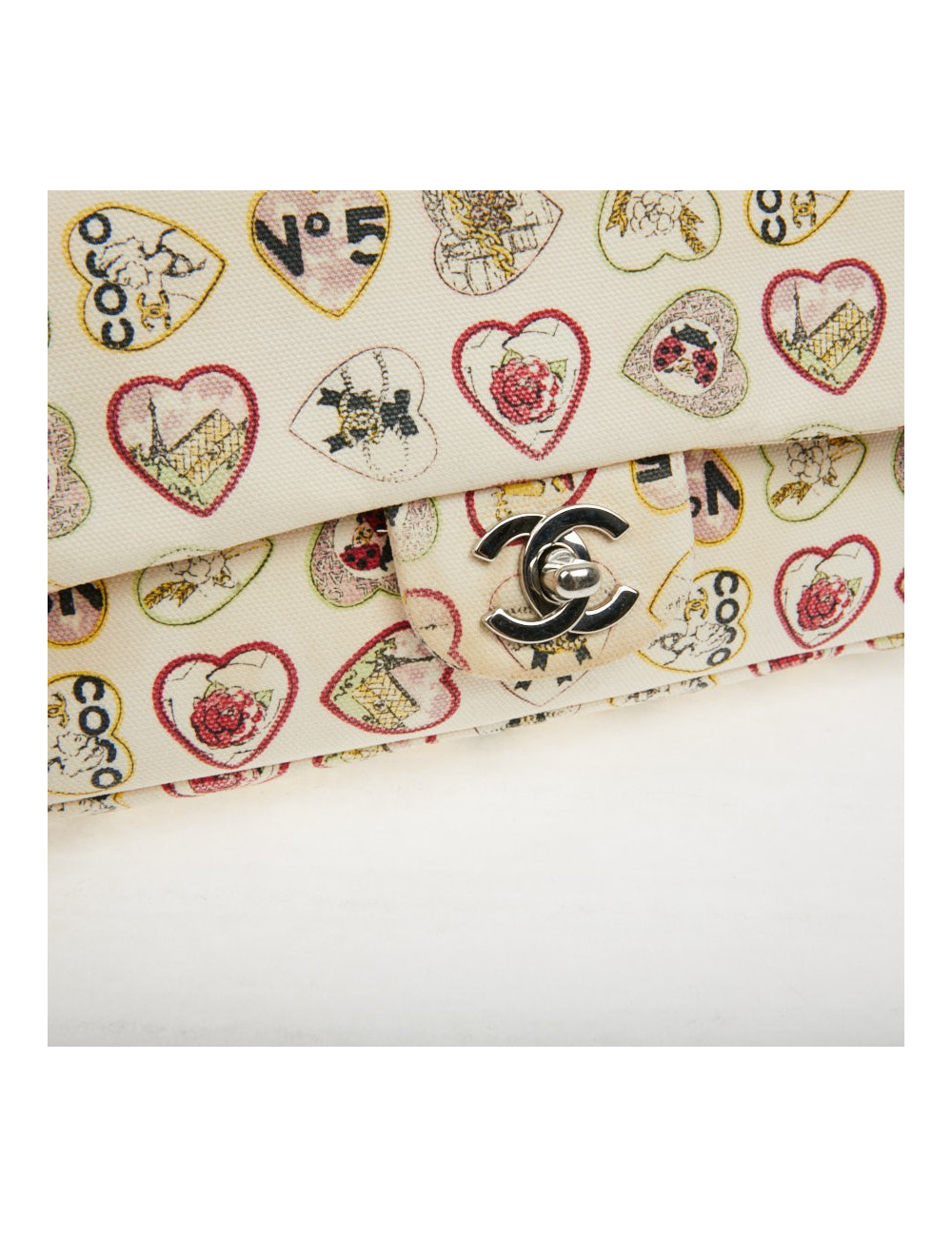 Collector CHANEL Vintage Coco Timeless Flap Bag - Pre-owned certified.