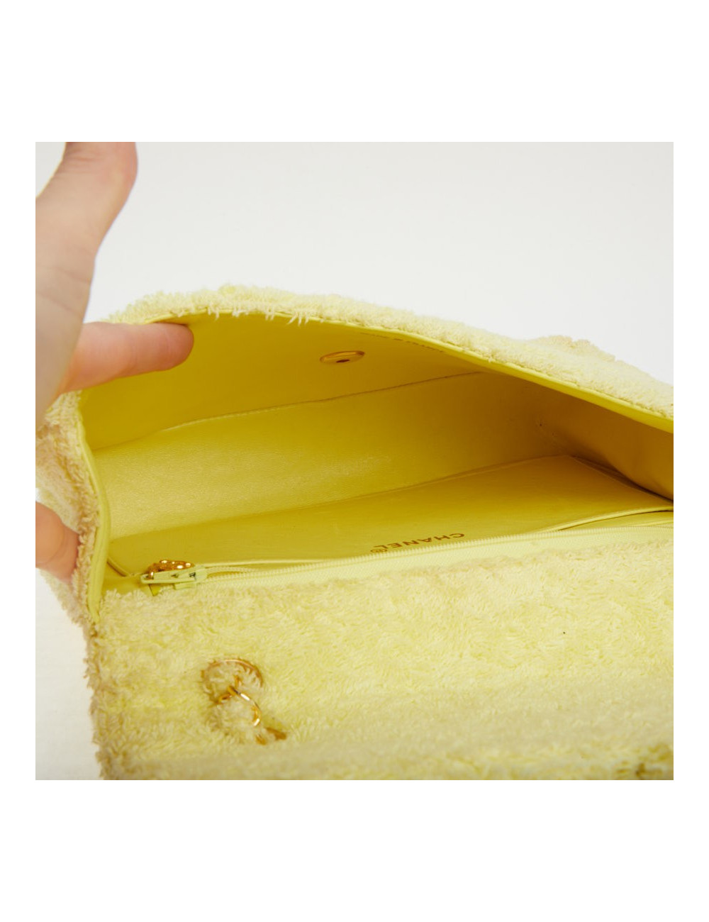 Occasion Certified CHANEL Vintage Timeless Bag in yellow terrycloth 