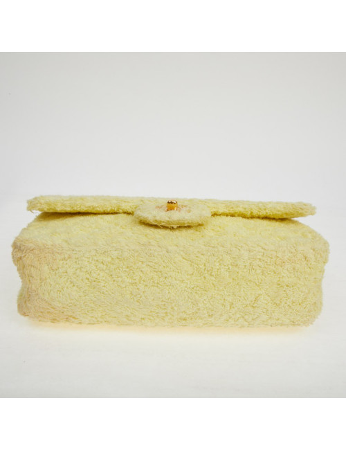 Timeless CHANEL éponge jaune Vintage