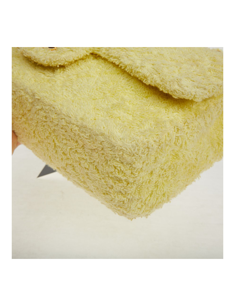 Occasion Certified CHANEL Vintage Timeless Bag in yellow terrycloth 