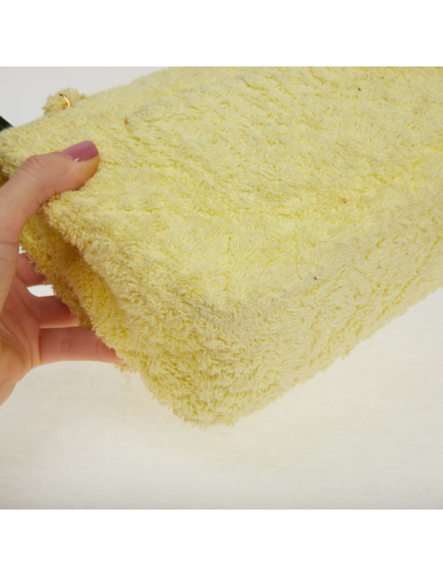 Timeless CHANEL éponge jaune Vintage