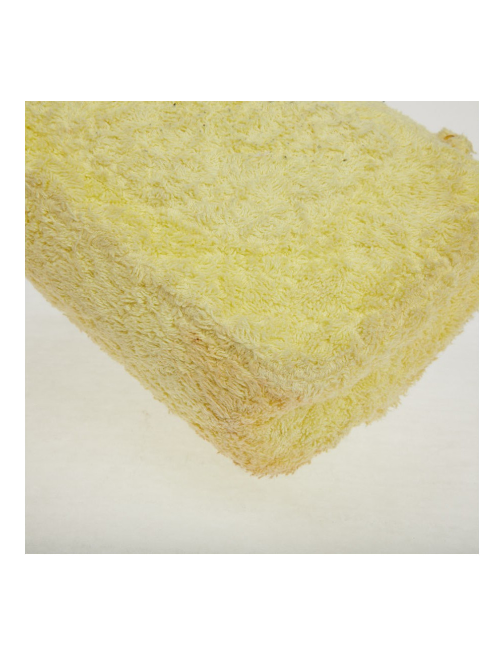 Occasion Certified CHANEL Vintage Timeless Bag in yellow terrycloth 