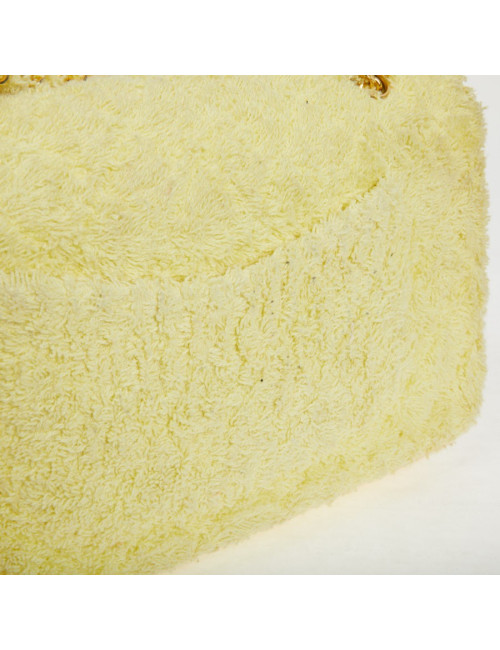 Occasion Certified CHANEL Vintage Timeless Bag in yellow terrycloth 