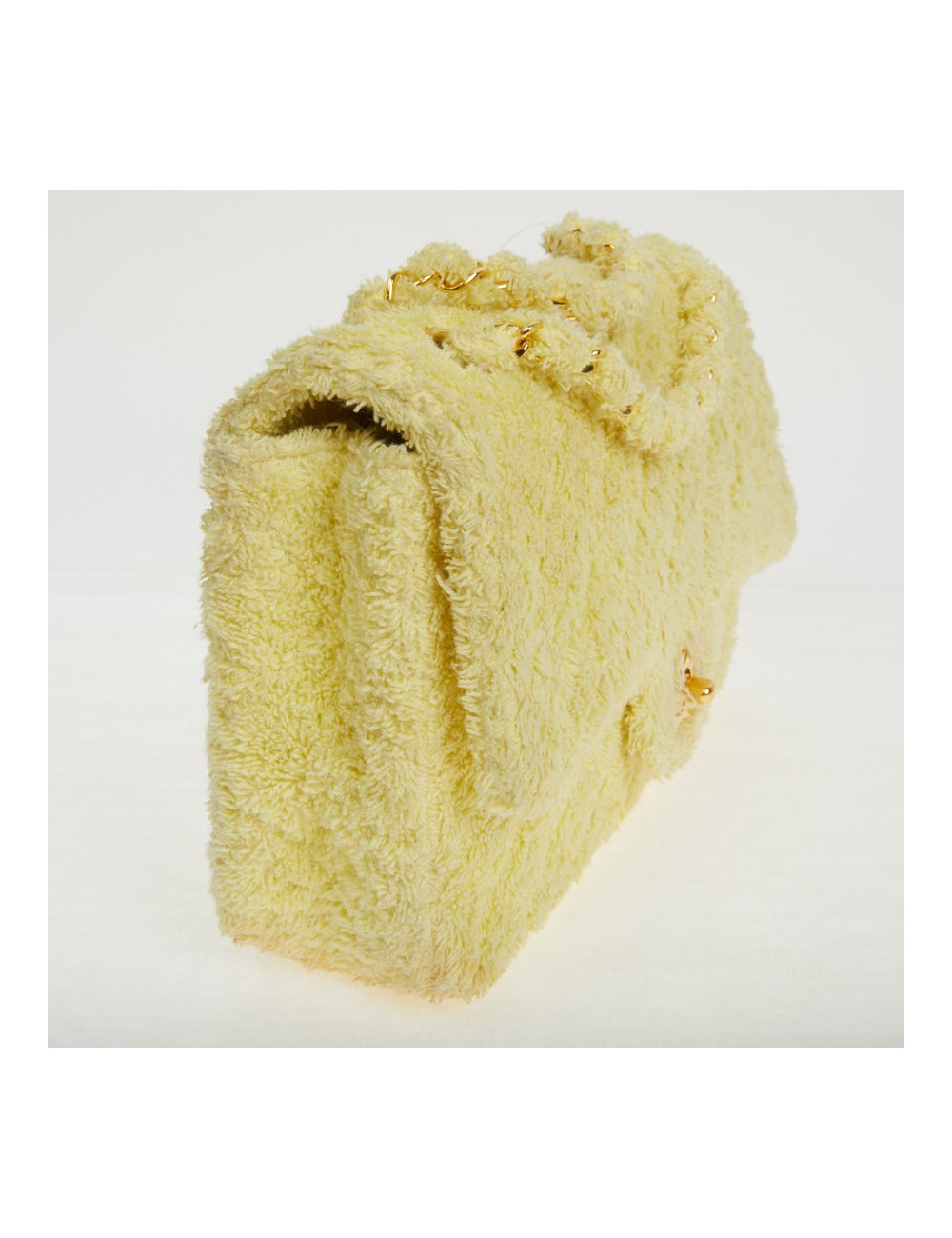 Occasion Certified CHANEL Vintage Timeless Bag in yellow terrycloth 
