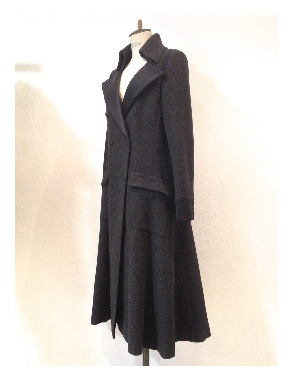 Manteau CHANEL laine et soie T42
