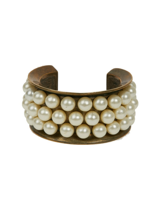 Manchette CHANEL rigide perles nacrées