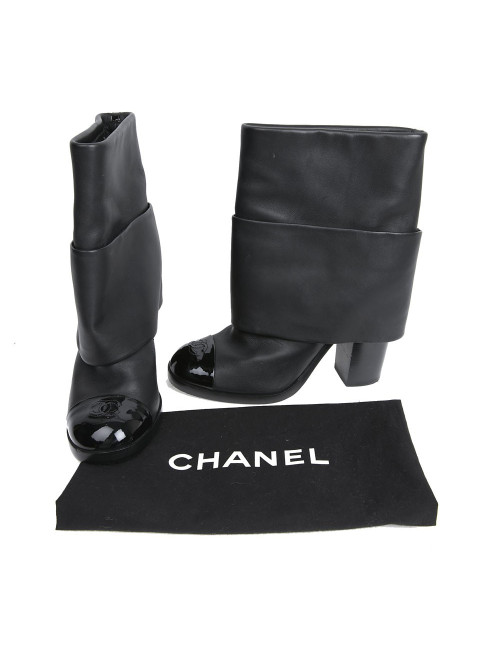 Mi bottes T42 CHANEL en cuir noir et bout verni