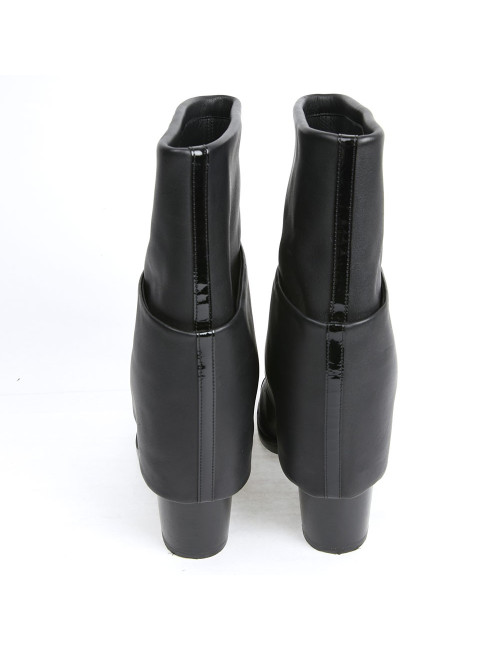 Mi bottes T42 CHANEL en cuir noir et bout verni
