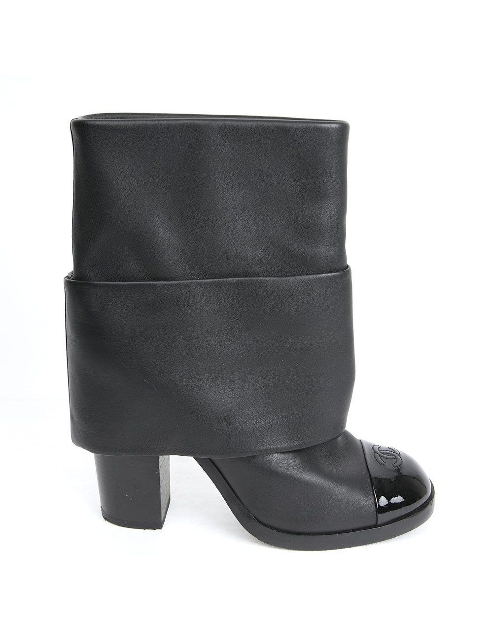 Mi bottes T42 CHANEL en cuir noir et bout verni