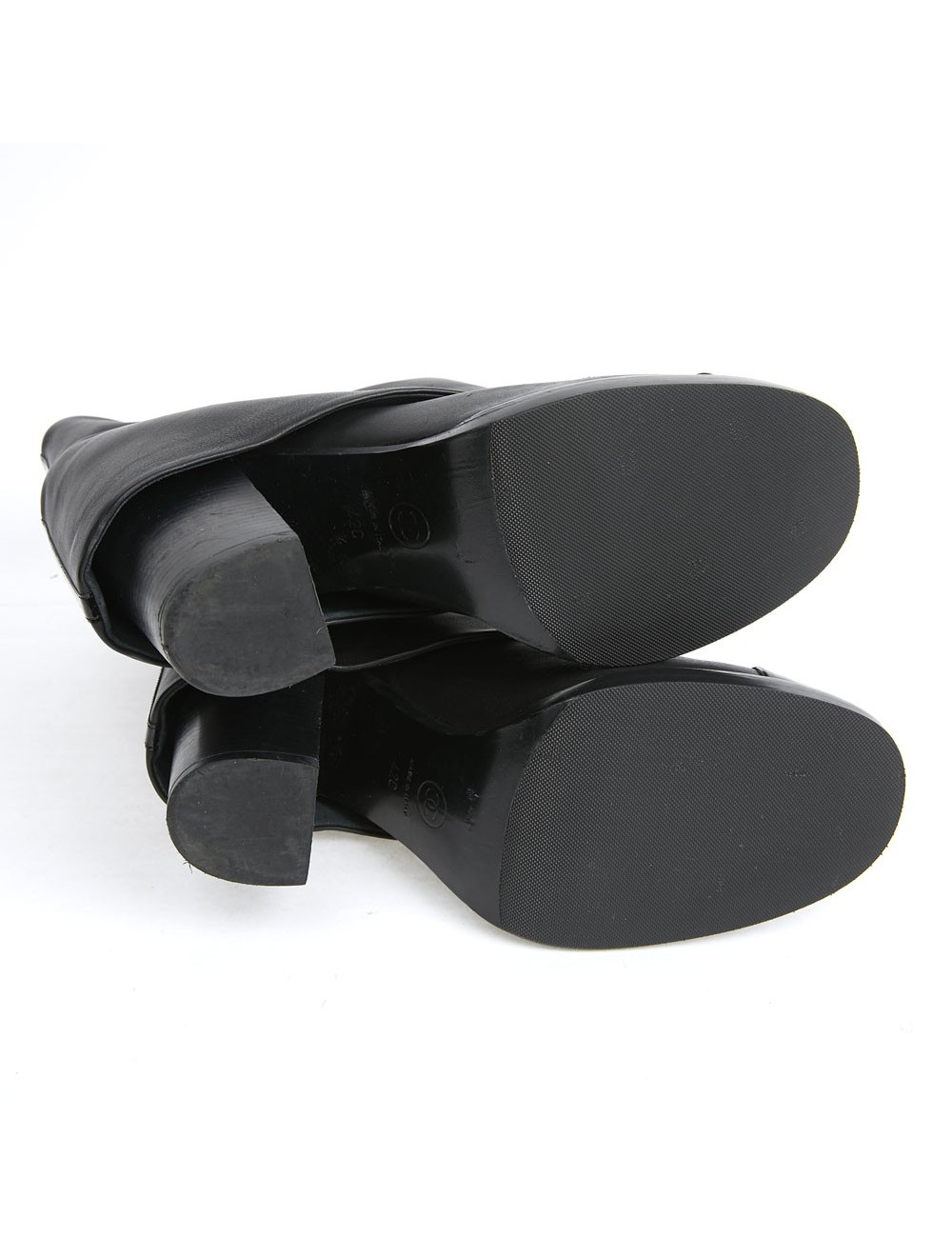 Mi bottes T42 CHANEL en cuir noir et bout verni