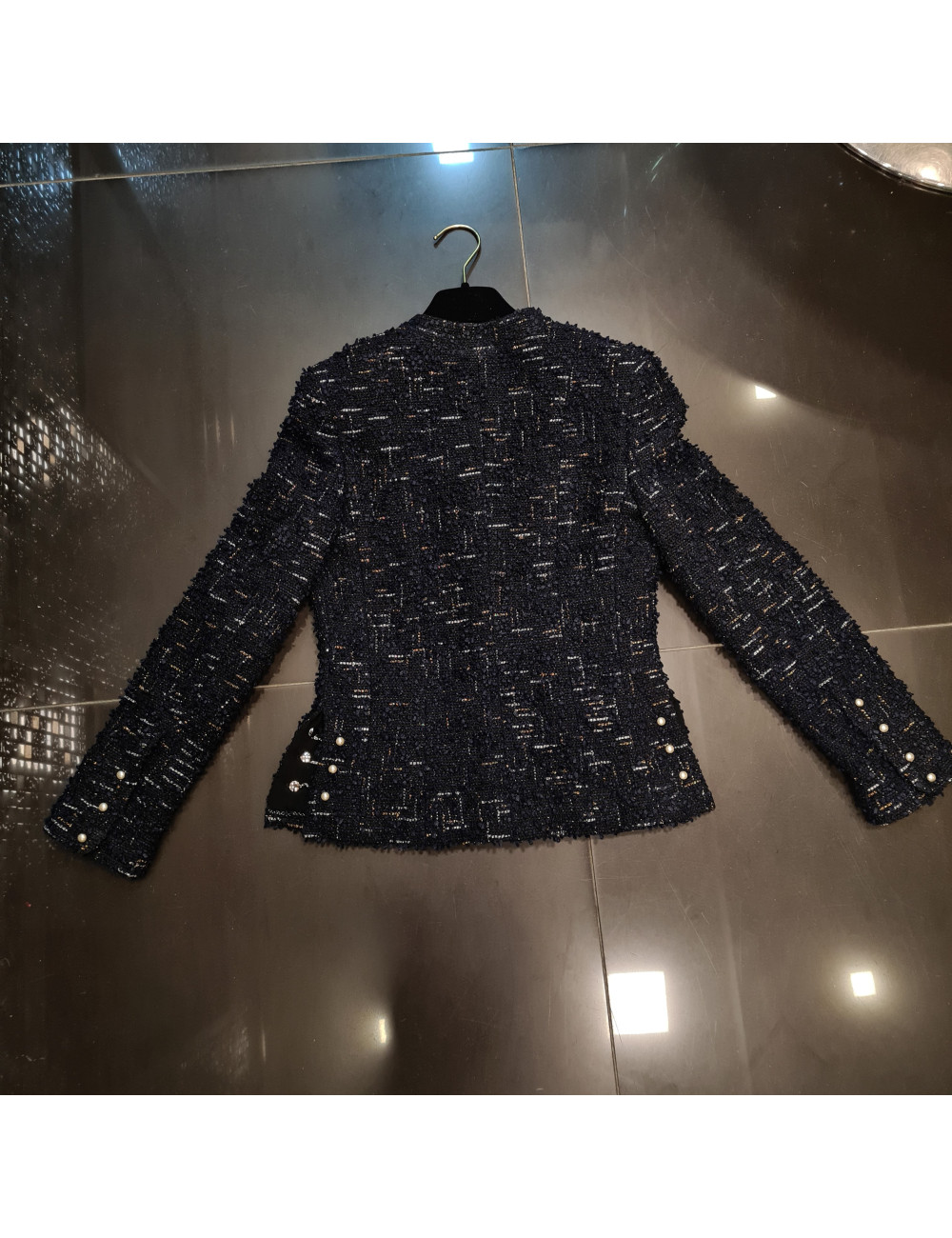 Veste T34  CHANEL en tweed bleu et noir avec fils argenté et doré