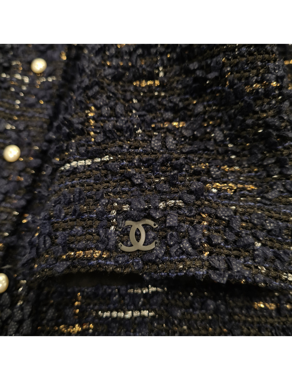 Veste T34  CHANEL en tweed bleu et noir avec fils argenté et doré