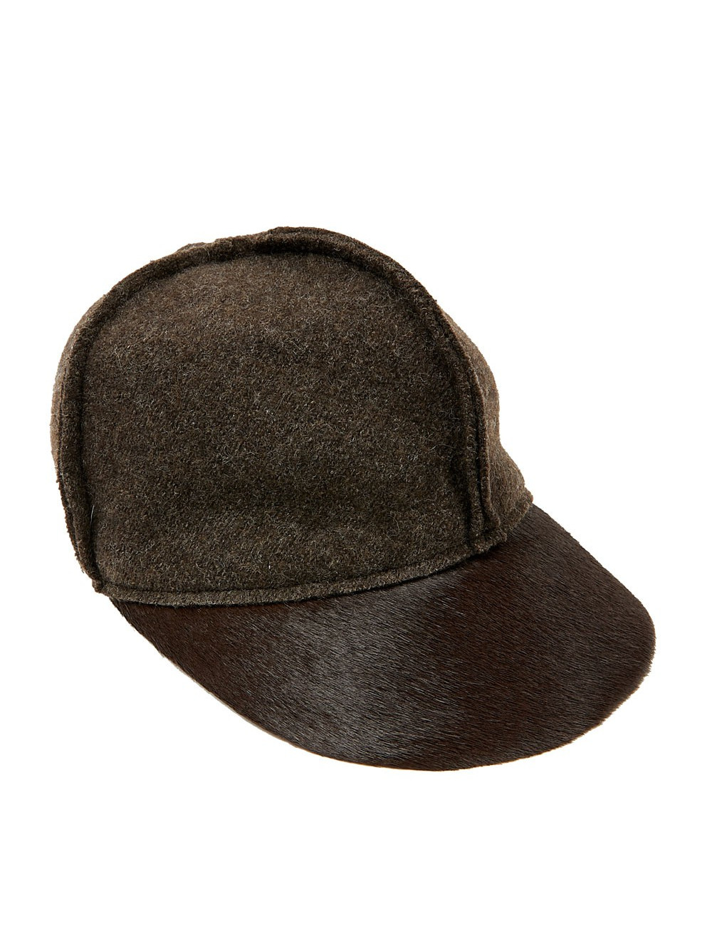 CHANEL Cap in Brown Boiled Wool and Pony Hair - Occasion to shop here