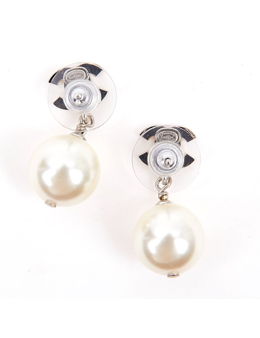 CHANEL pendent pearl earrings