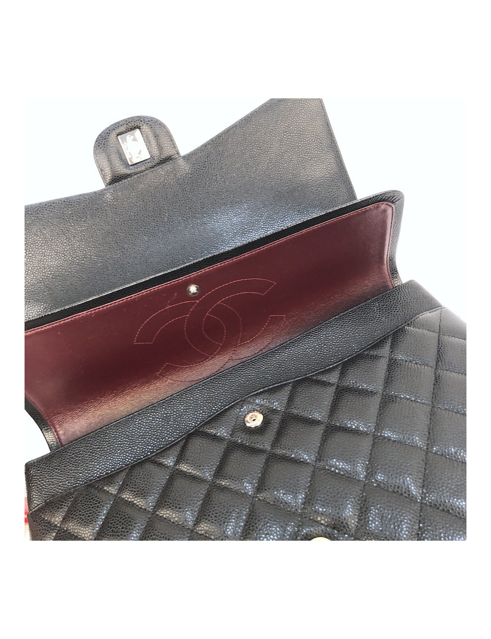 Maxi Jumbo CHANEL cuir caviar noir