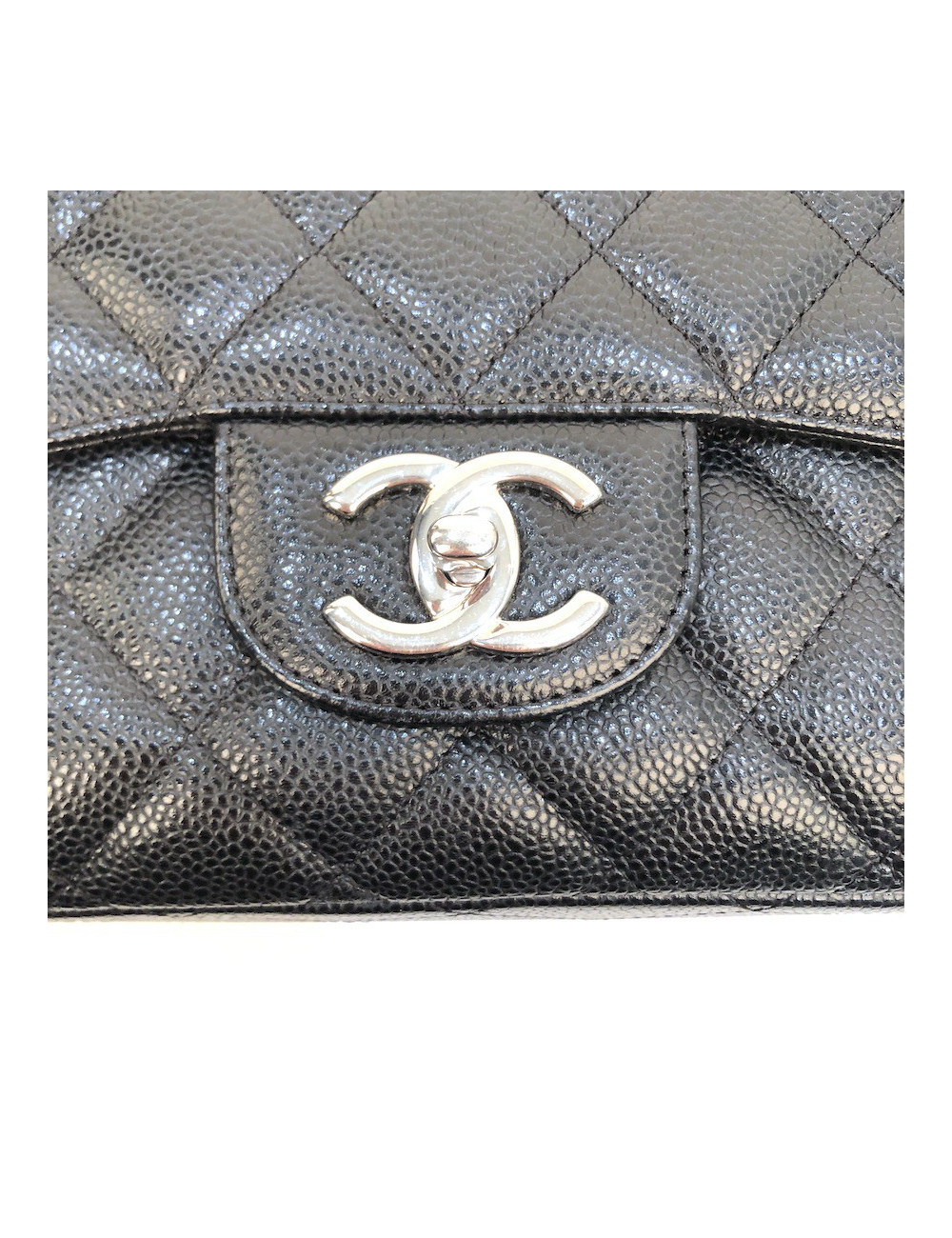 Maxi Jumbo CHANEL cuir caviar noir