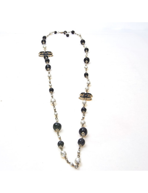 Sautoir CHANEL perles nacrées et noires