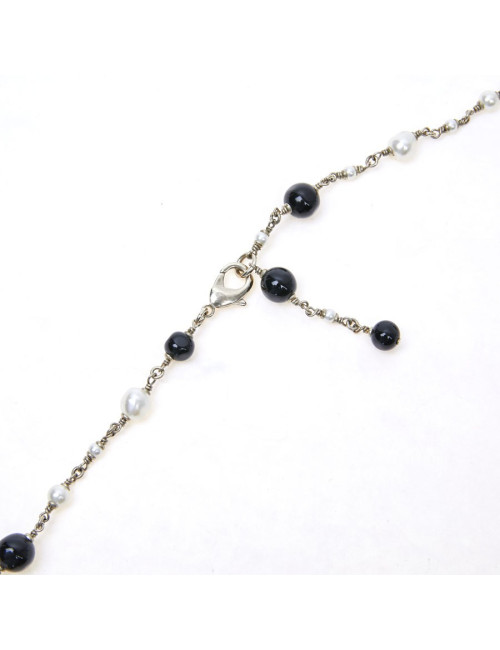 Sautoir CHANEL perles nacrées et noires