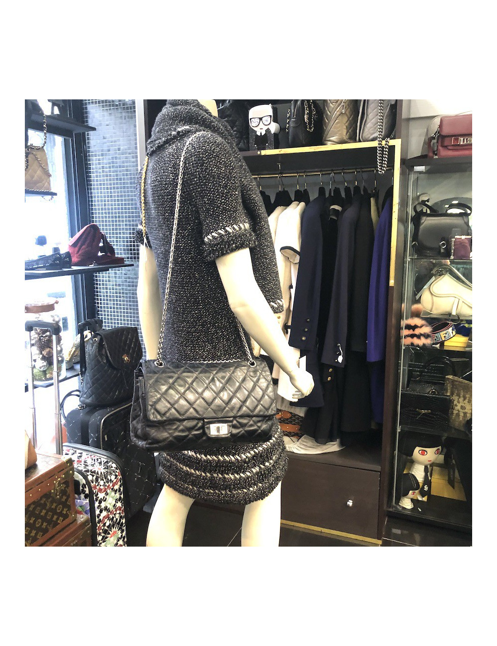 2.55 Chanel cuir vieilli noir