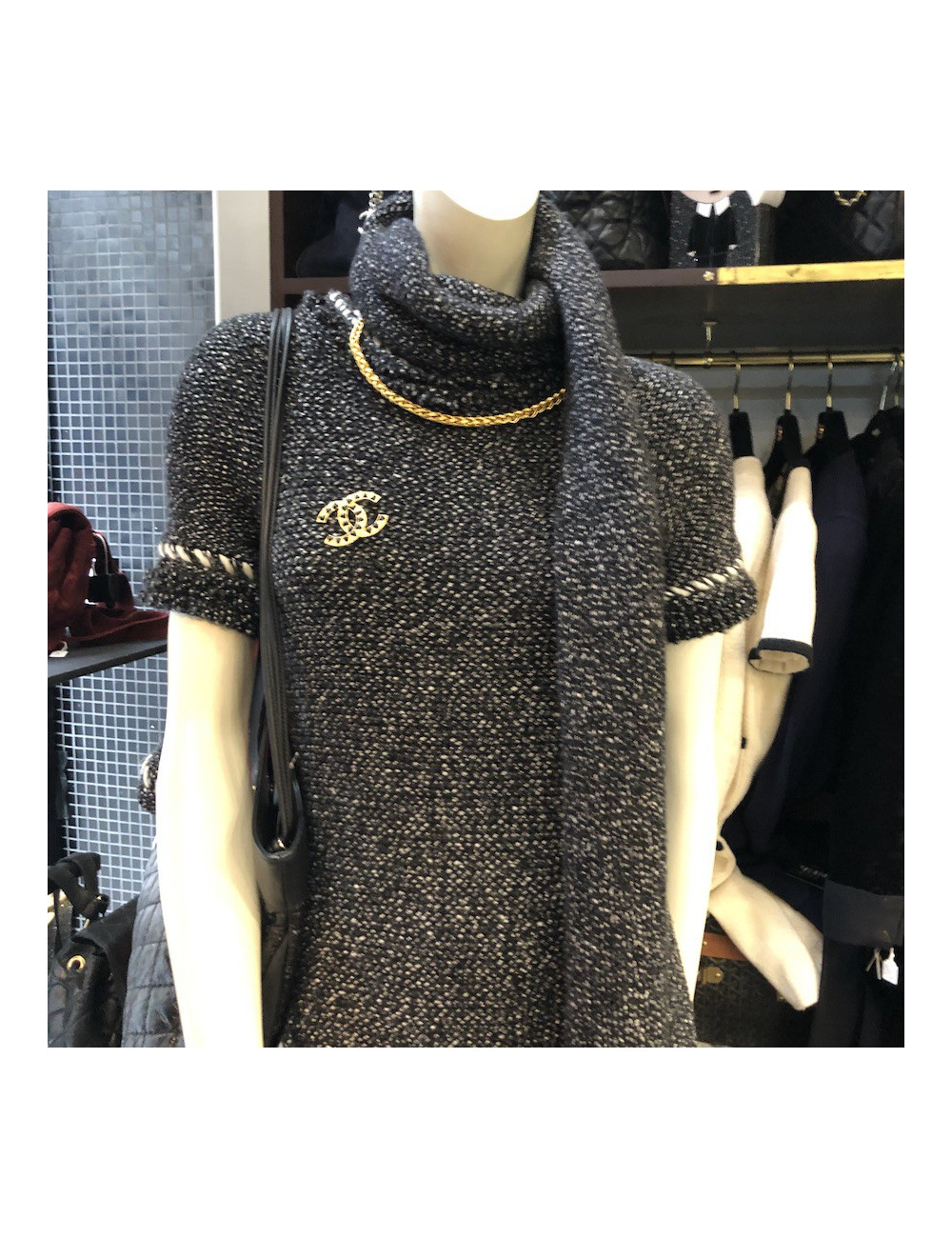 Broche CHANEL  Paris New York