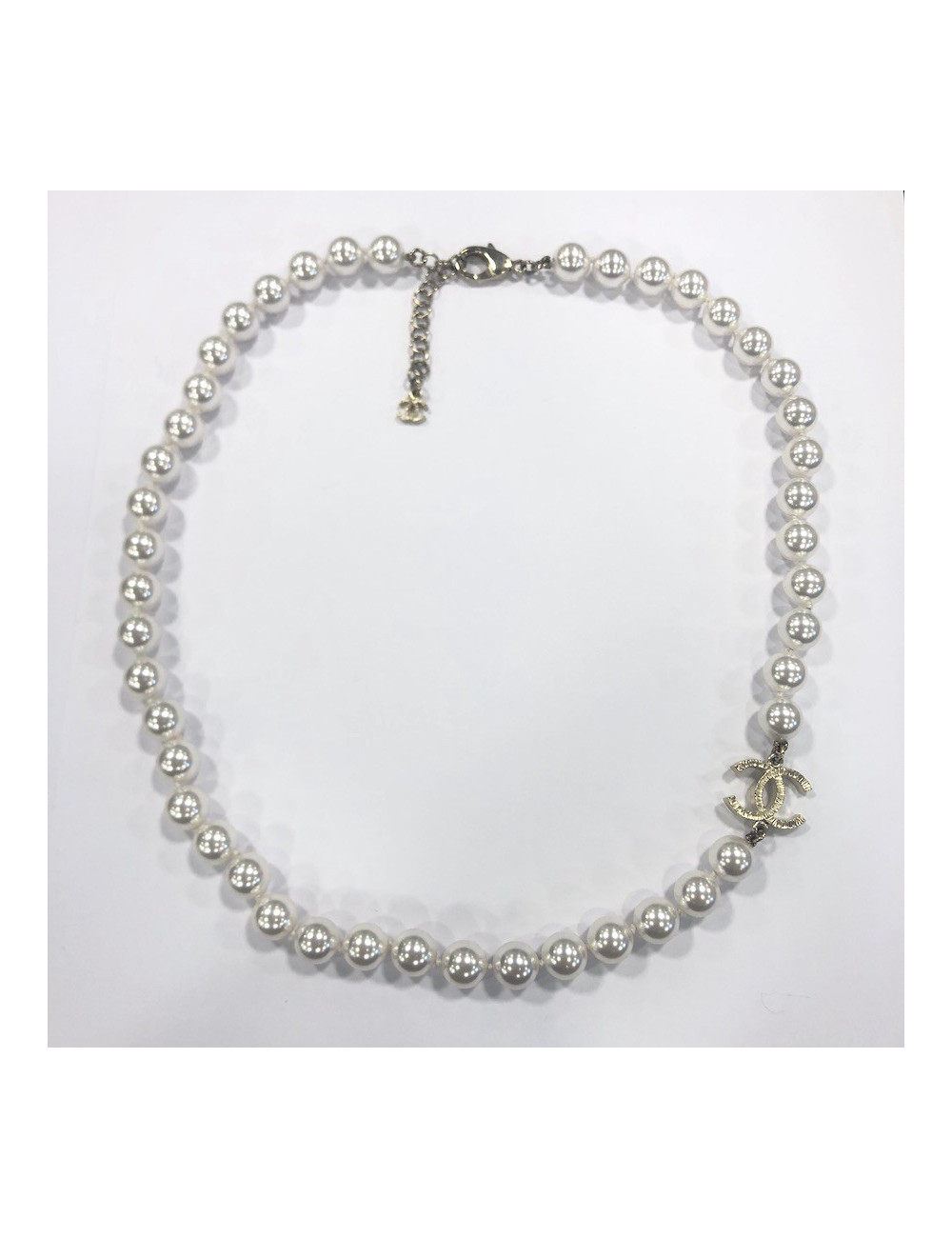 Boucles d'oreille CHANEL