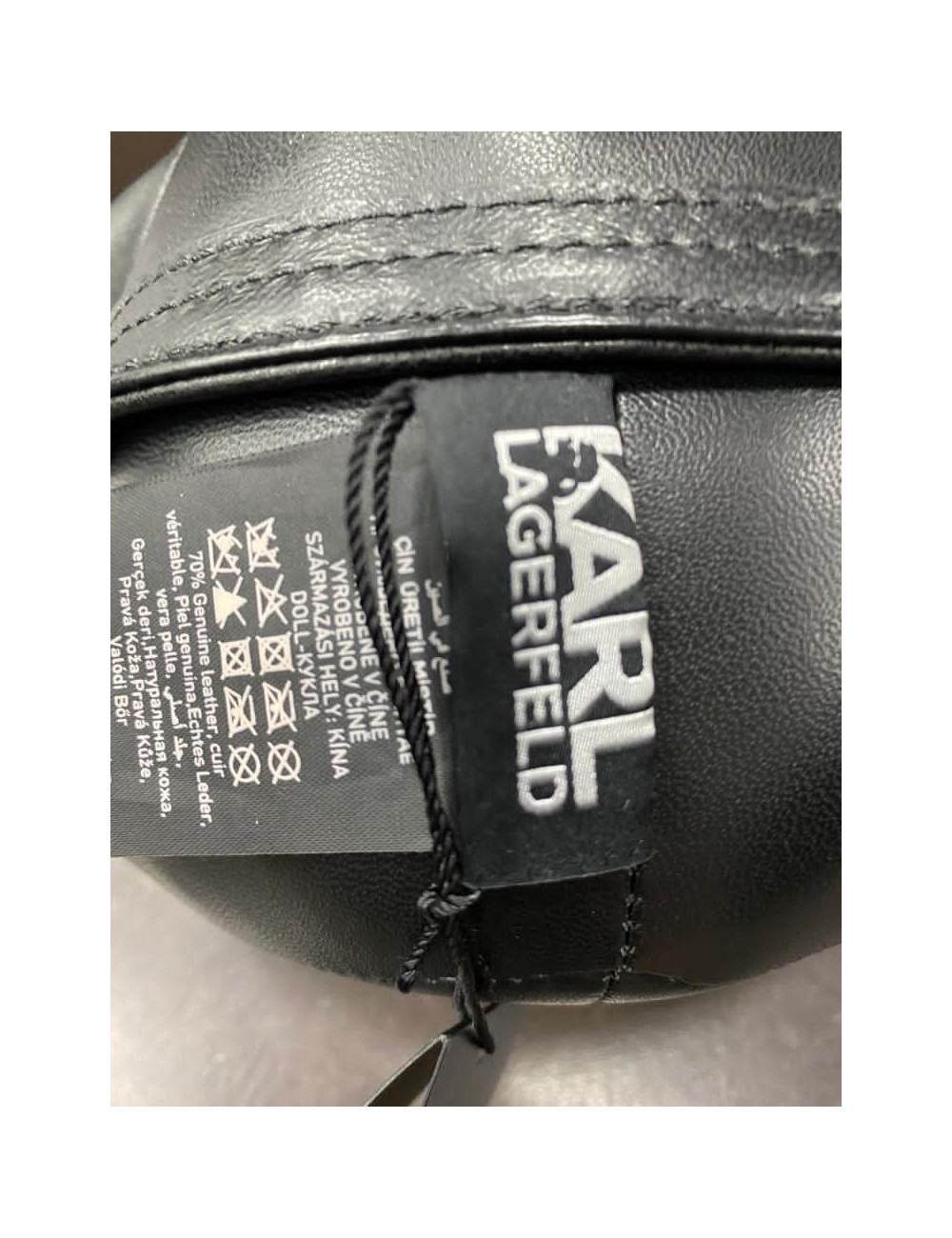 KARL LAGERFELD figurine en cuir