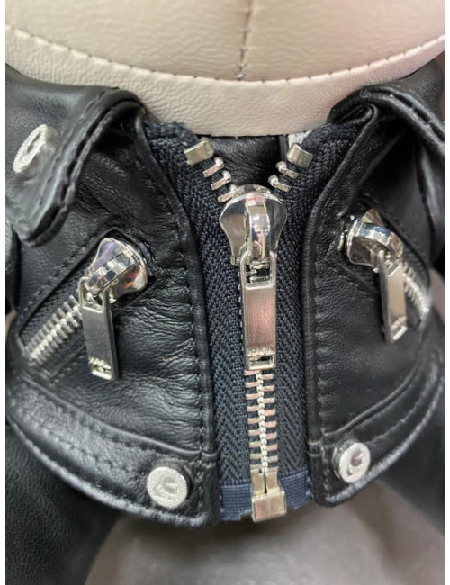 KARL LAGERFELD figurine en cuir